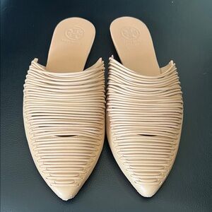 Tory Burch Sienna Woven Leather Mules size 6.5